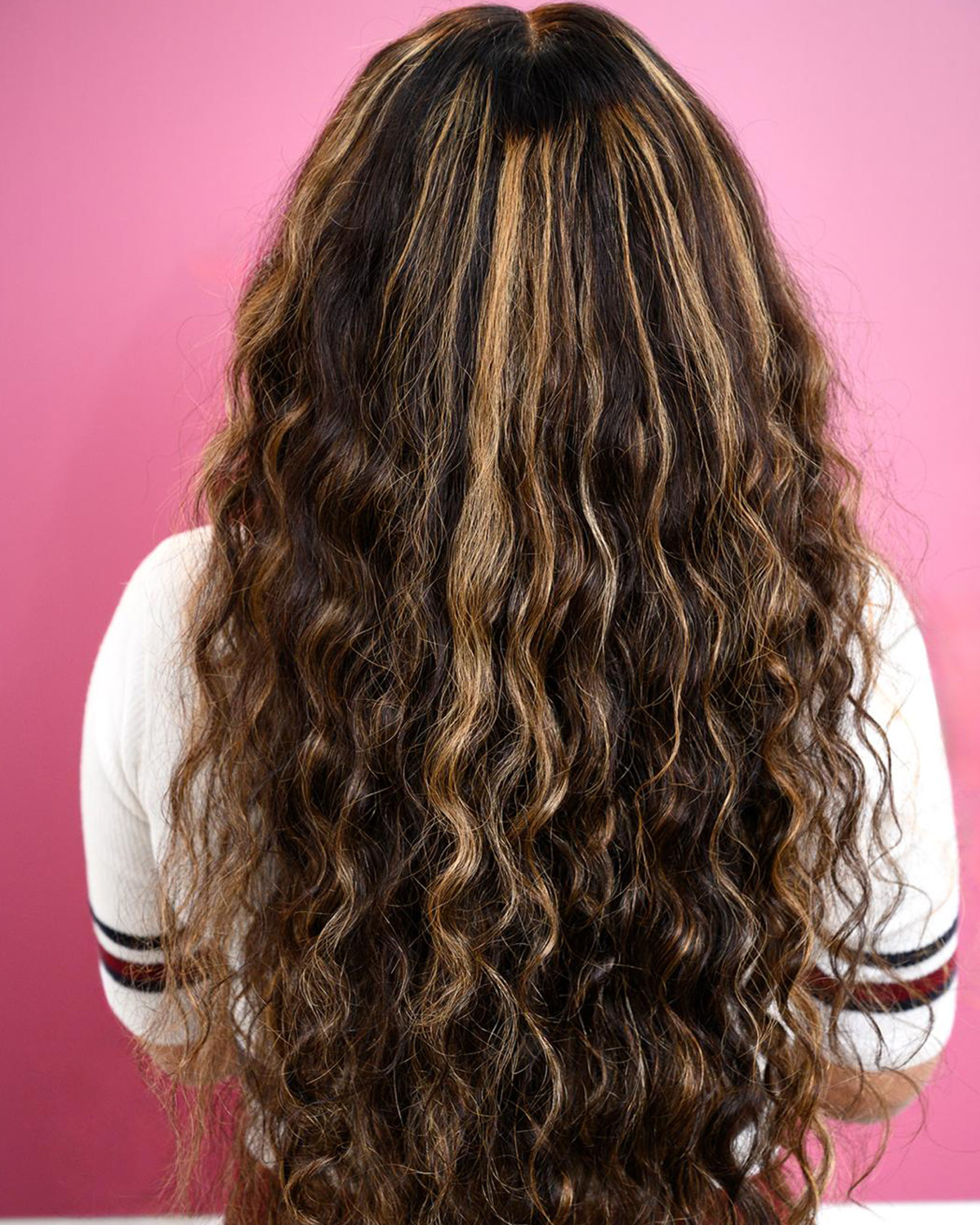 "Aura" 26" Highlight Body Wave Wear & Go Wig - Image 2